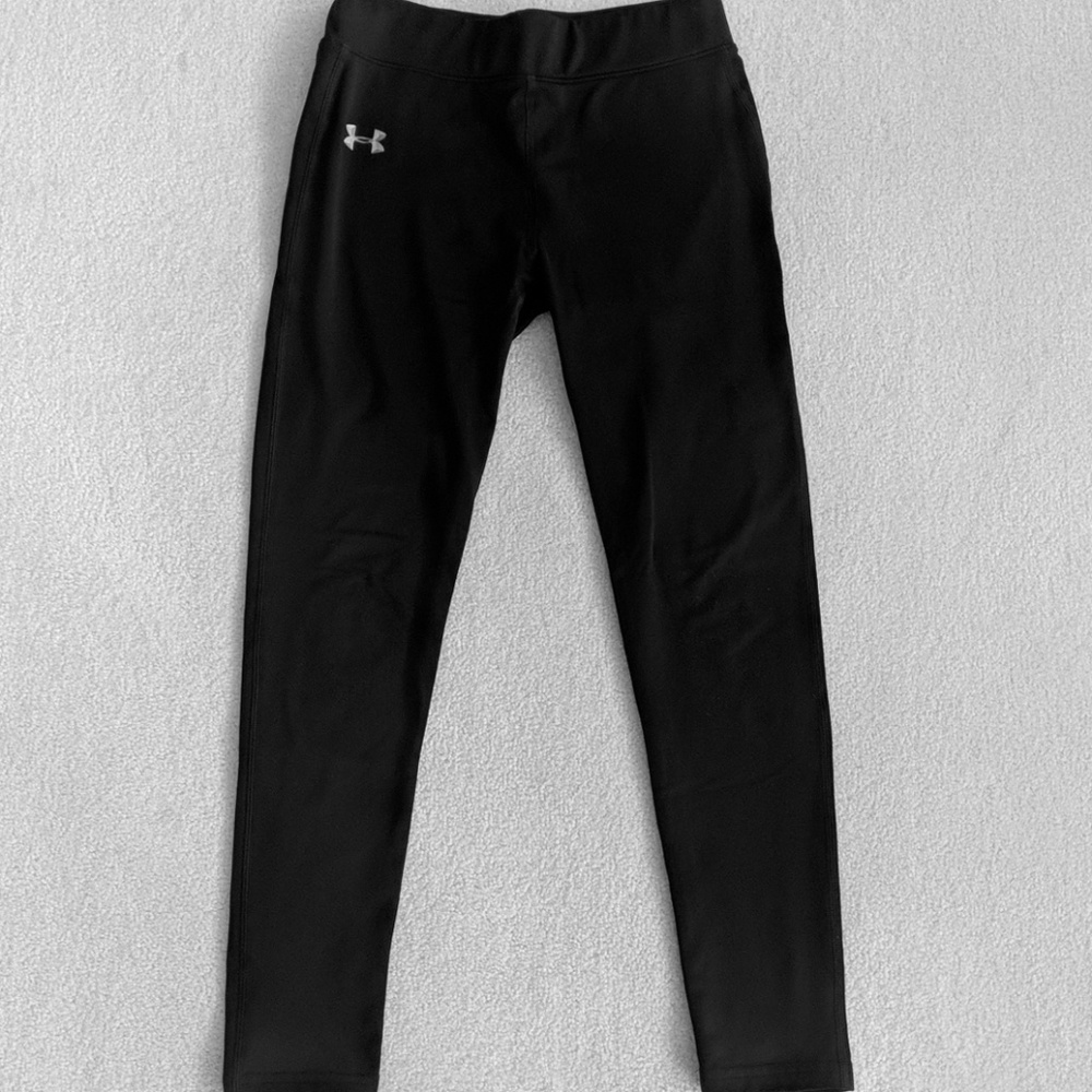 Under Armour Cold Gear Black Capris - Youth Large